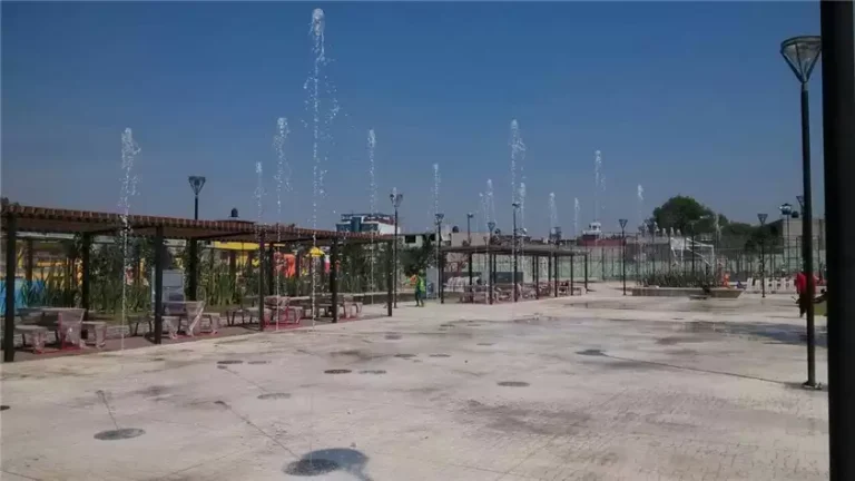 36 Dots Chasing Matrix Interactive Running Fountain Underground Dry Fountain, Mexico نافورة الجري التفاعلية