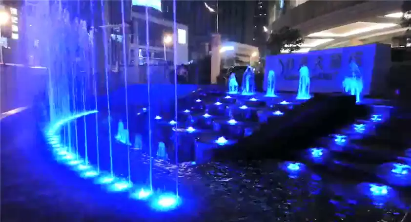 Grand Sun City Hotel Pool Water Fountain Synchronized With Music And Lighting, China