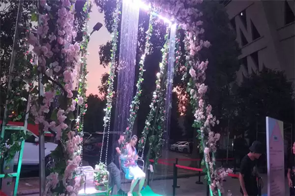 interactive water fountain