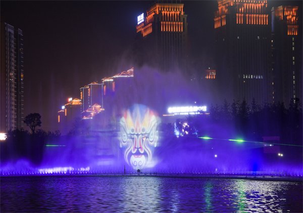 Fan shapes Musical dancing fountain النوافير الراقصة الموسيقية