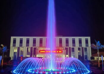circular musical fountain